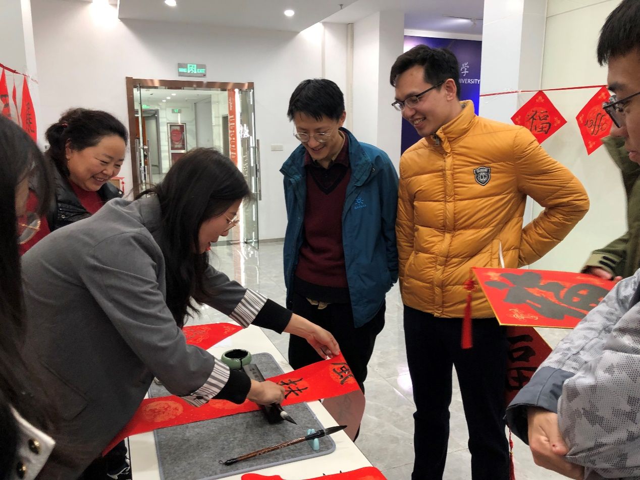 3AE83A9C61B69FAFB8FA18B9795_871BAF72_2C0D8