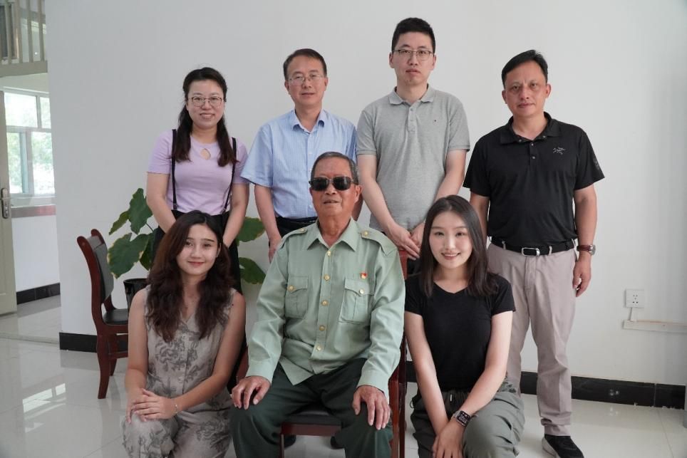 E30A8C01722805BEF7F3C17A5CA_2237C2AB_11E59