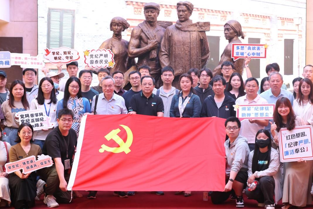 98D14C012E4A7EFC3F6B26036FE_B5A9C5E5_21BBD 98D14C012E4A7EFC3F6B26036FE_B5A9C5E5_21BBD