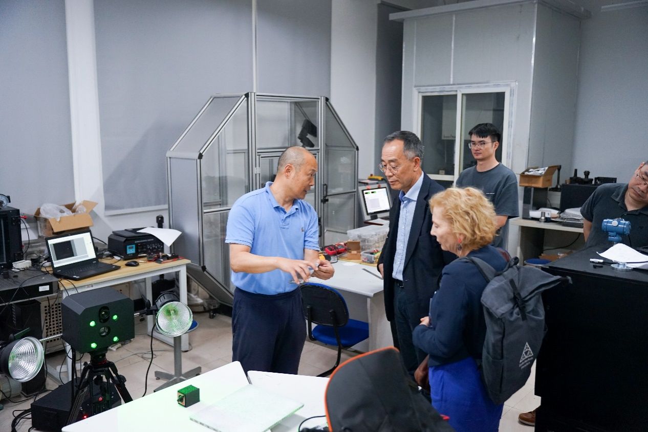 4FAE41D5F0F8B6CB21D62AD6FF8_4E9FC549_2242D 4FAE41D5F0F8B6CB21D62AD6FF8_4E9FC549_2242D