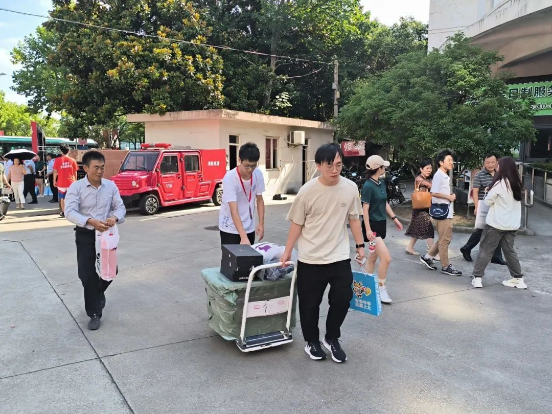 968C9652D742224BE629D22035D_C1BDA6F2_330CE