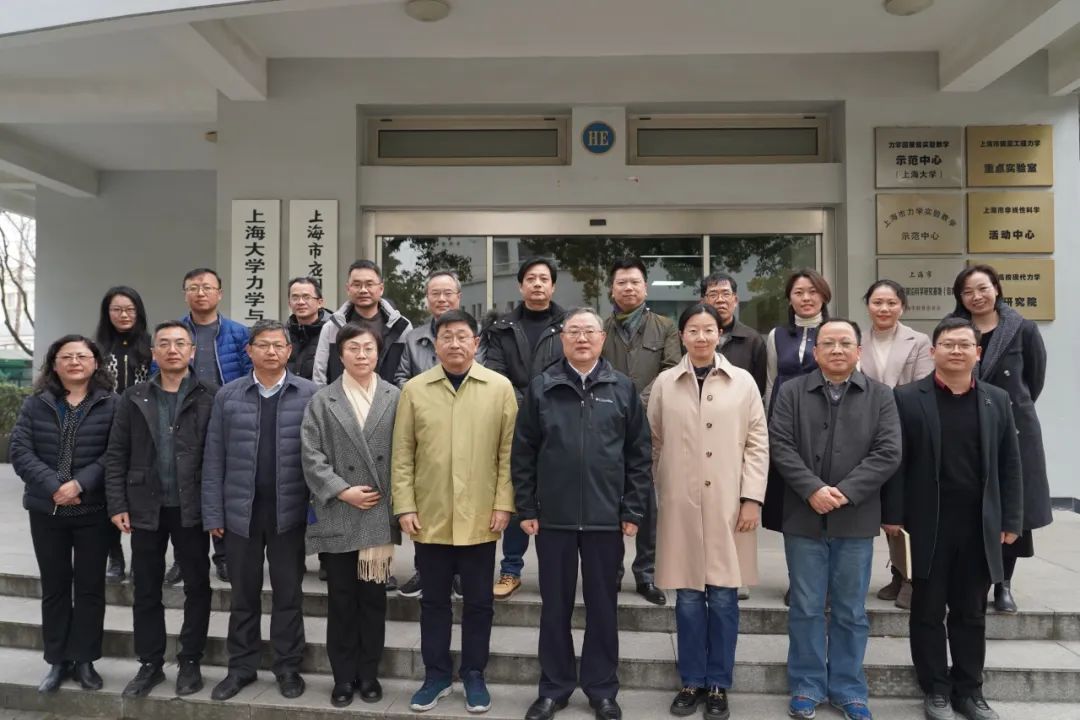 9453950591E912C72D5402D7023_8F5C4EEF_1A676 9453950591E912C72D5402D7023_8F5C4EEF_1A676