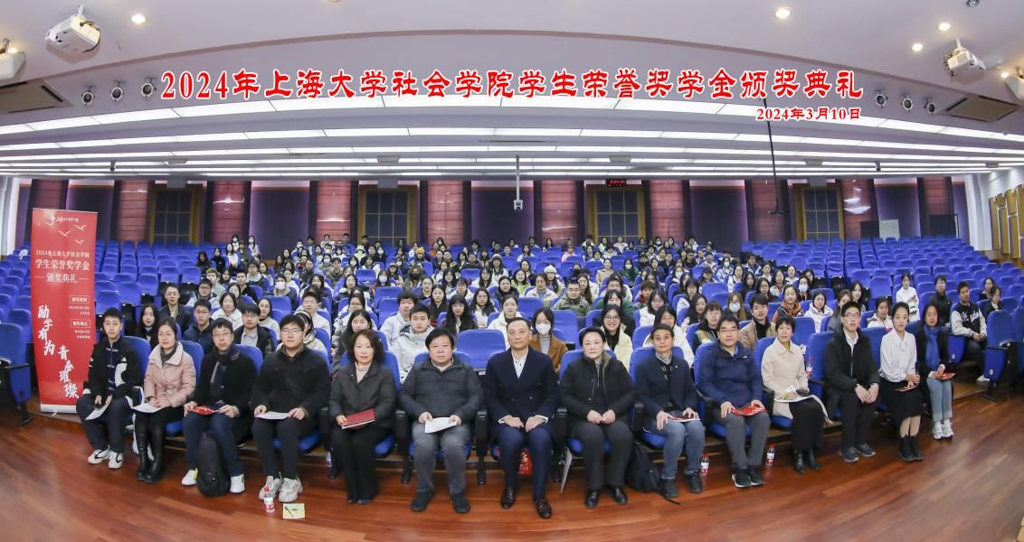 0C7C3FBDBE60CFC96279D82E09C_C3036411_22946 0C7C3FBDBE60CFC96279D82E09C_C3036411_22946