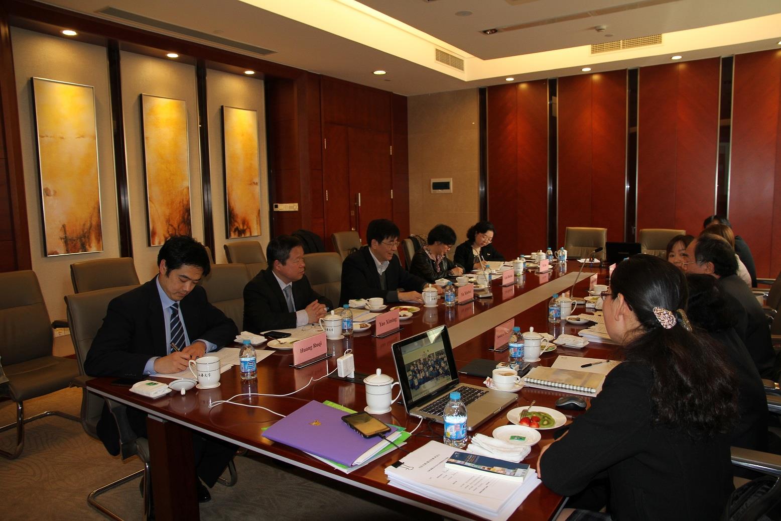 B0FD2D3B7B291EB0DCA0FA38218_569D30E7_2EFF1.jpg?e= B0FD2D3B7B291EB0DCA0FA38218_569D30E7_2EFF1.jpg?e=