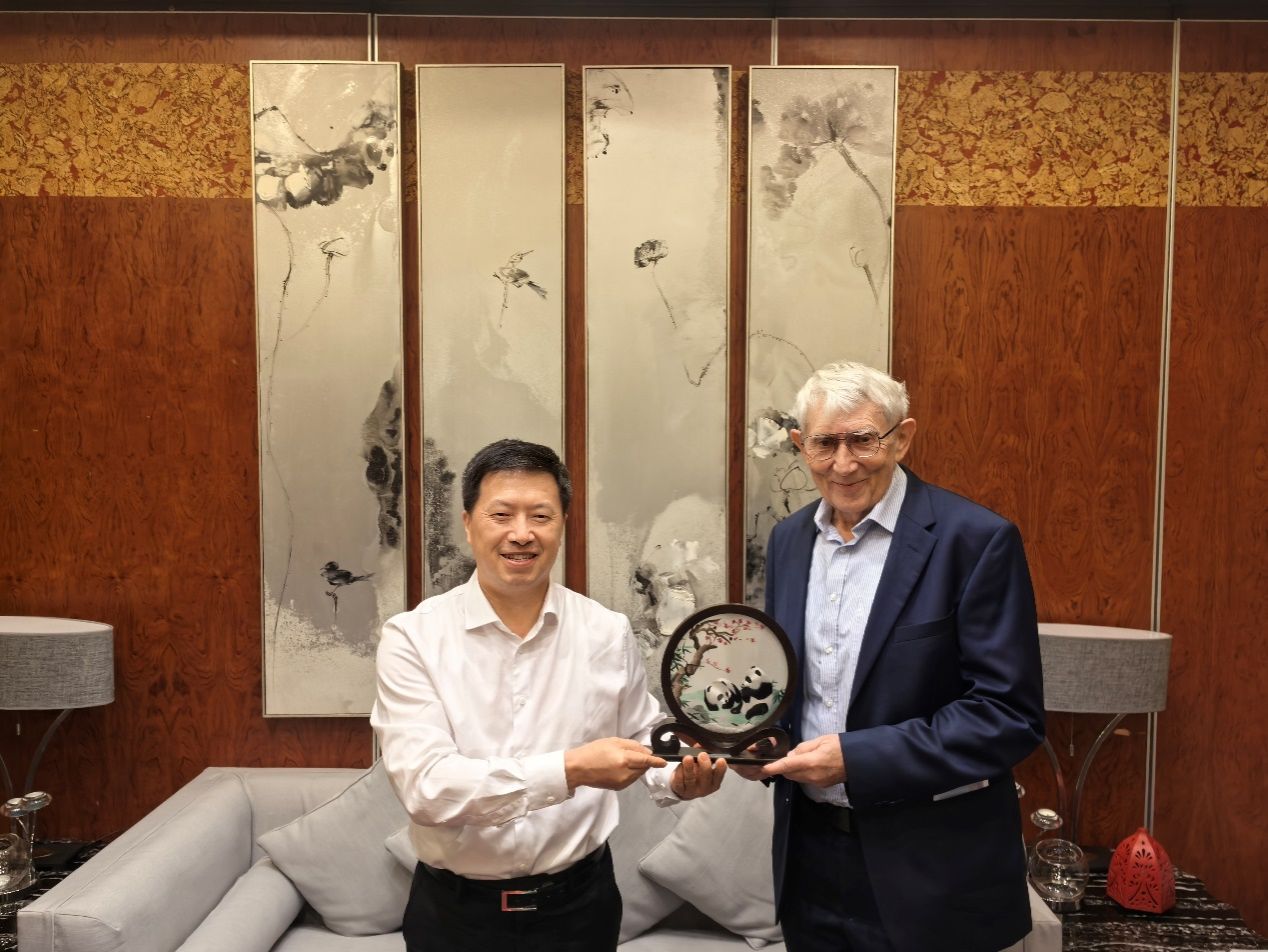 1AC93A758474699248CFF46A5C3_F1524B59_29D96