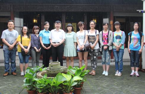 1DACEE6FCB95F13A399724D27DA_4D0AA235_880A.jpg?e= 1DACEE6FCB95F13A399724D27DA_4D0AA235_880A.jpg?e=