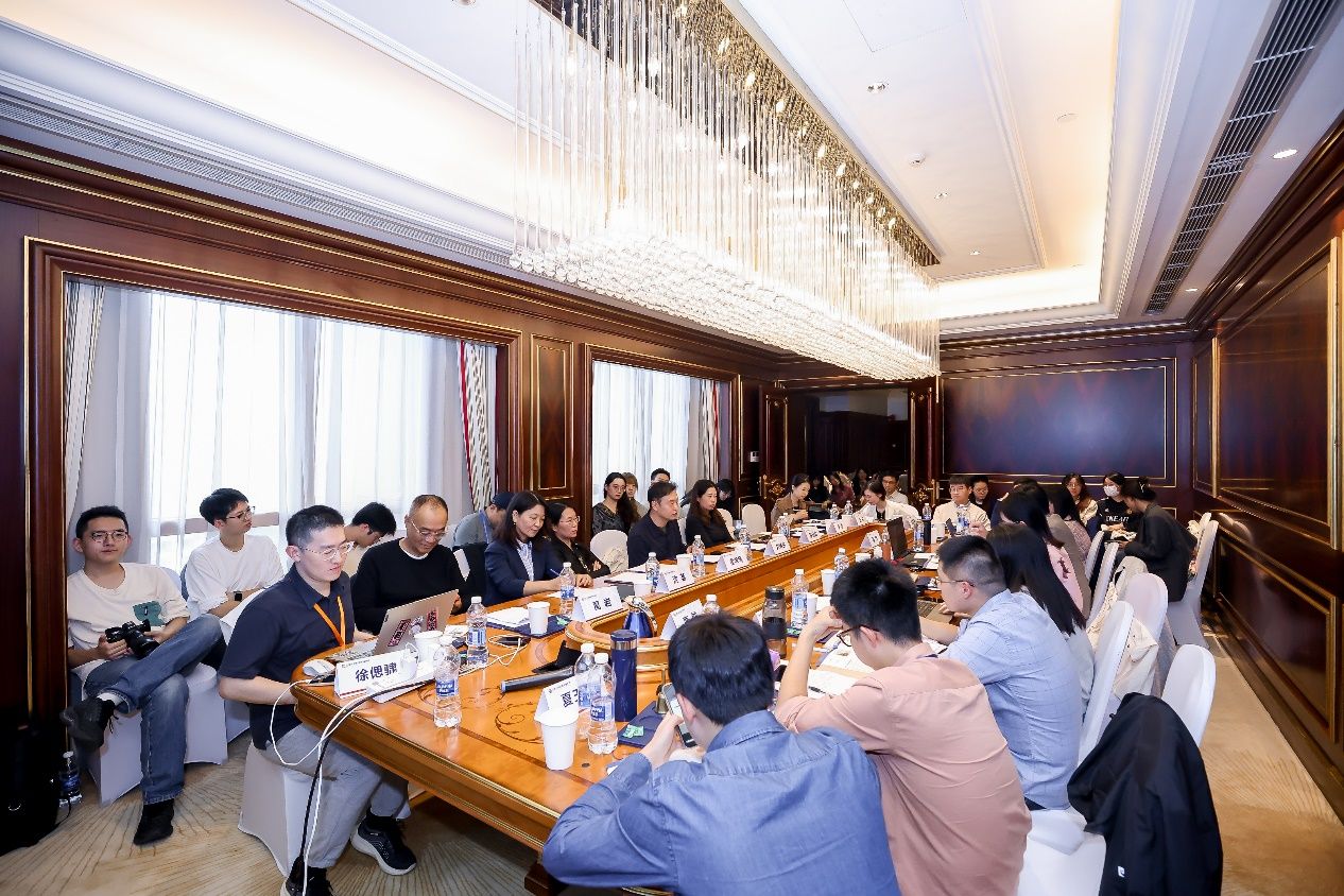 643AC29DF3514E1C2D1D73CE4FF_0F0354D6_3B2F9