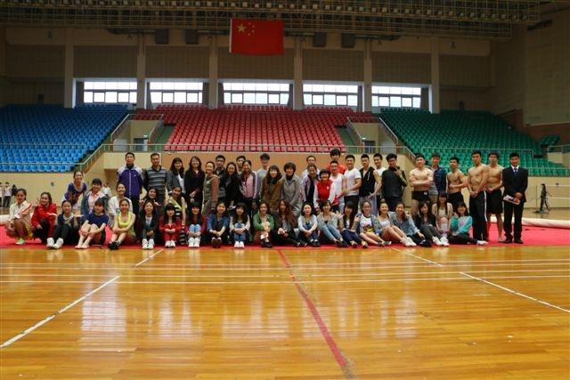 B6EC2CABBFA5DB6FBA14F17BD8E_2C94FD0A_DEA1.jpg?e=