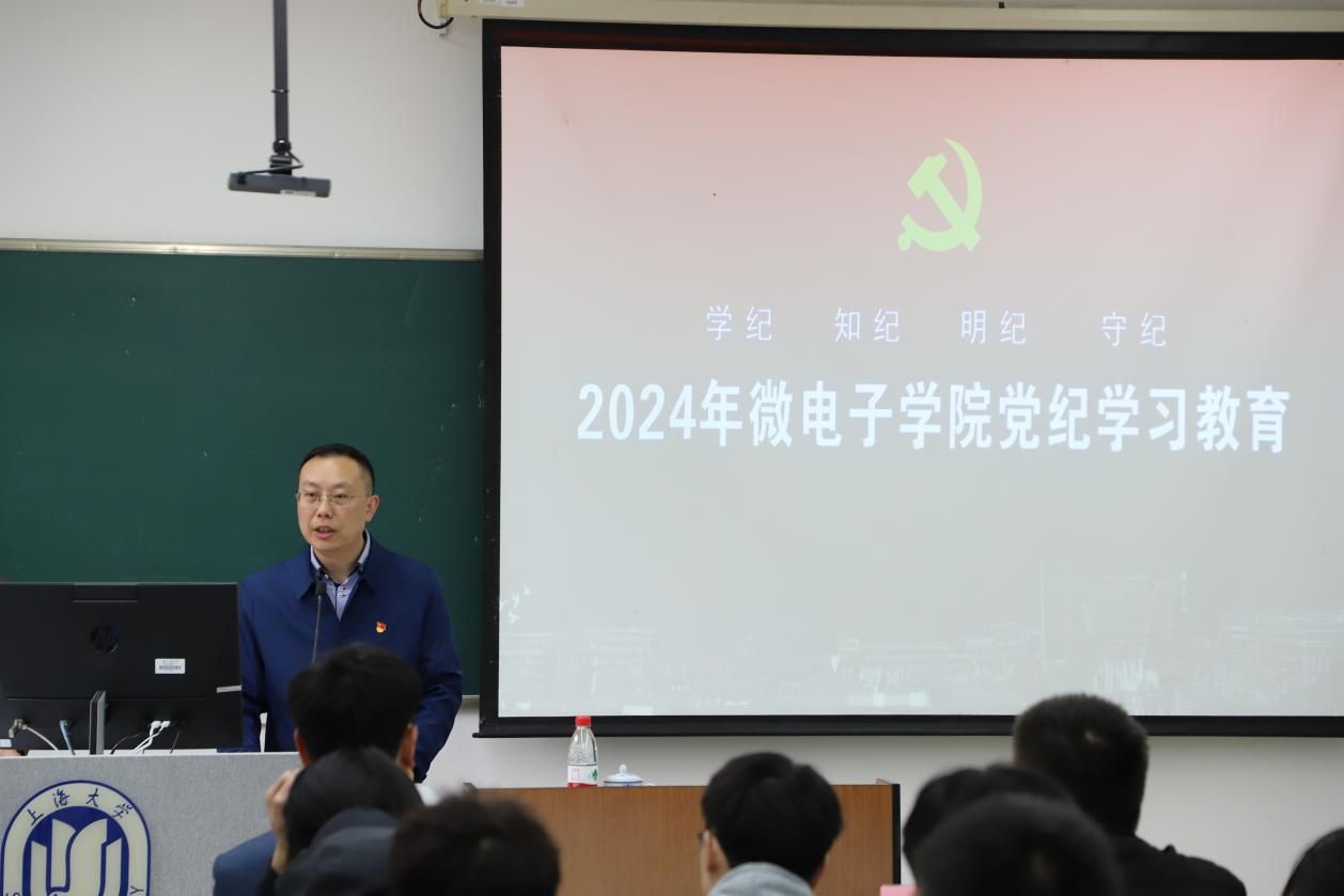 6C102AEAC9856C7A73C744C21FC_957E192B_F5C6