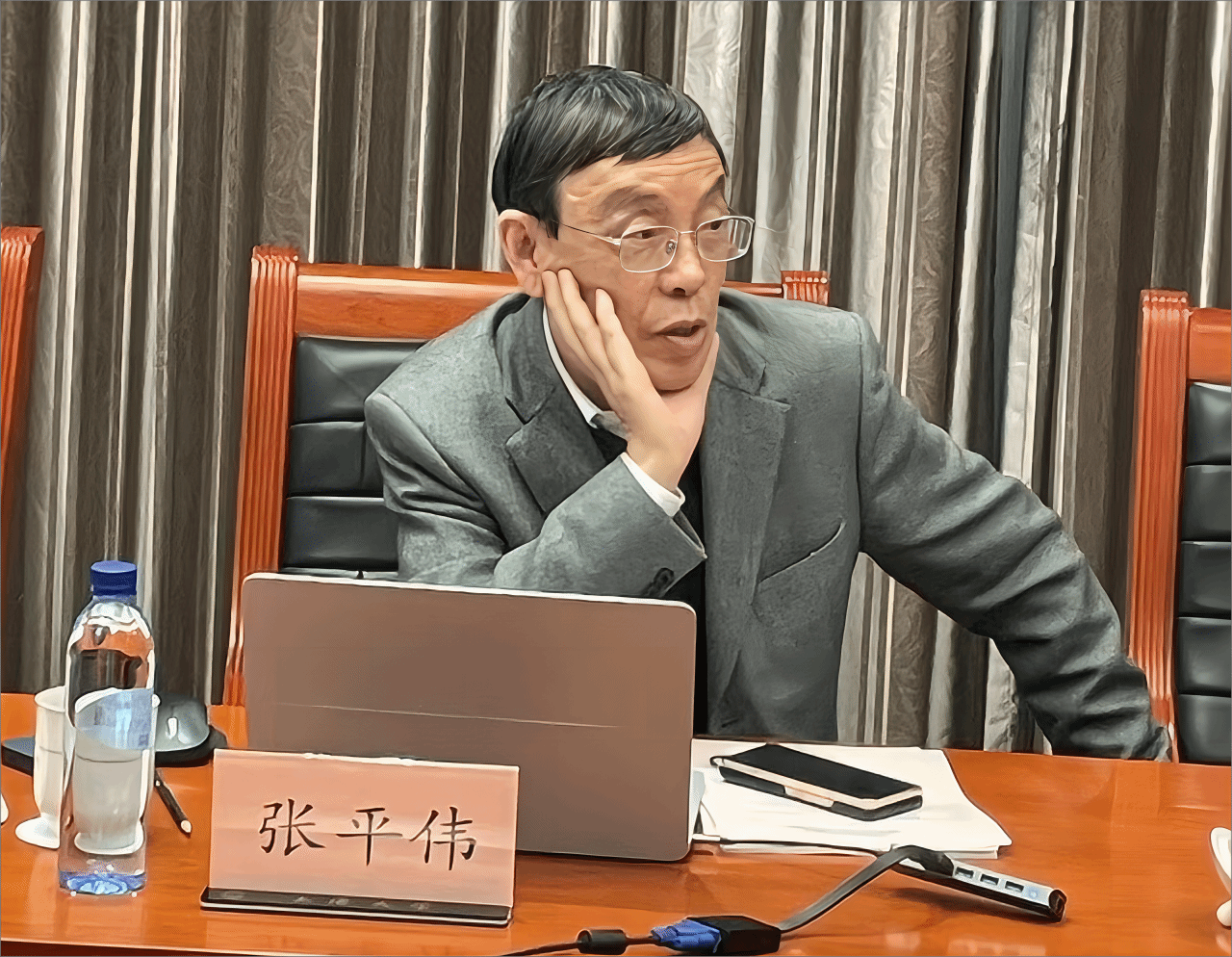 ÕÅÆ½Î°½¨¸´.png ÕÅÆ½Î°½¨¸´.png