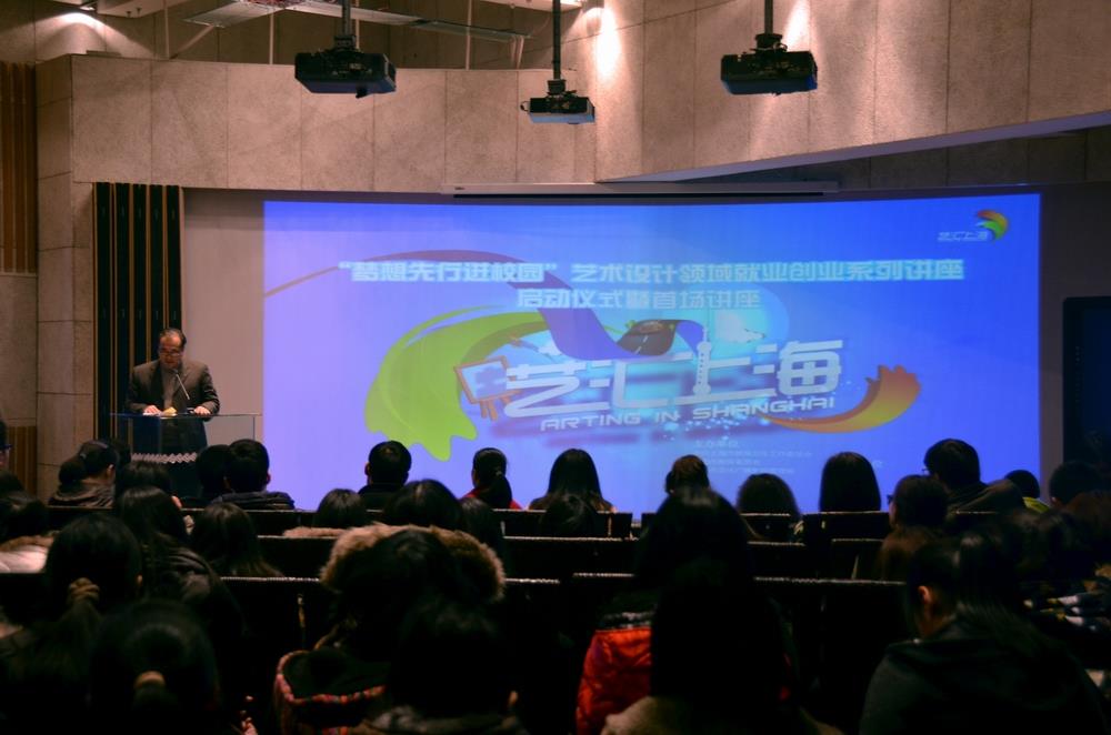 0049567252987C56D2A7A8C8198_0DF5C5F9_10449.jpg?e=