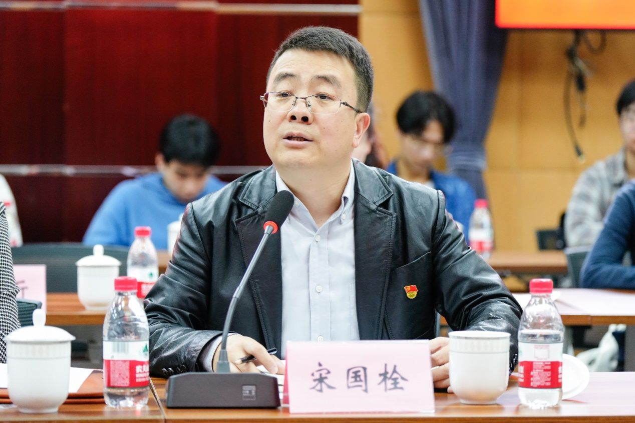 C3B14E8D565D57AF9BAE3AB0571_C915EE0F_229FC C3B14E8D565D57AF9BAE3AB0571_C915EE0F_229FC