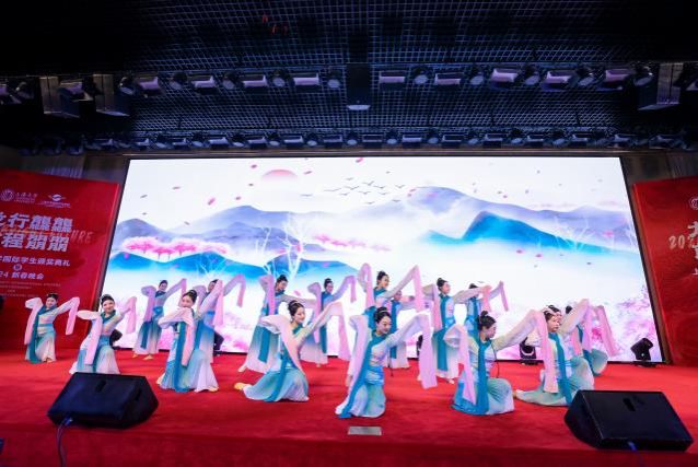 F1F7E3B650D601BCF755EC0CEF7_06D5C73B_DBA7 F1F7E3B650D601BCF755EC0CEF7_06D5C73B_DBA7