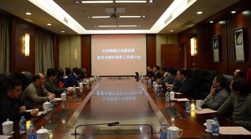 EF6ACF4F5B4E9D4FEB9D9D79A7F_2D8924C4_11709.jpg?e=