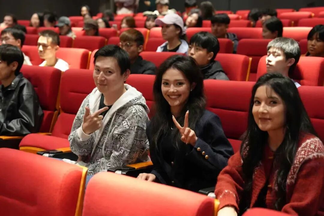 E982237D5B5D7C7B5F420328F51_0BC5F1C5_190E3