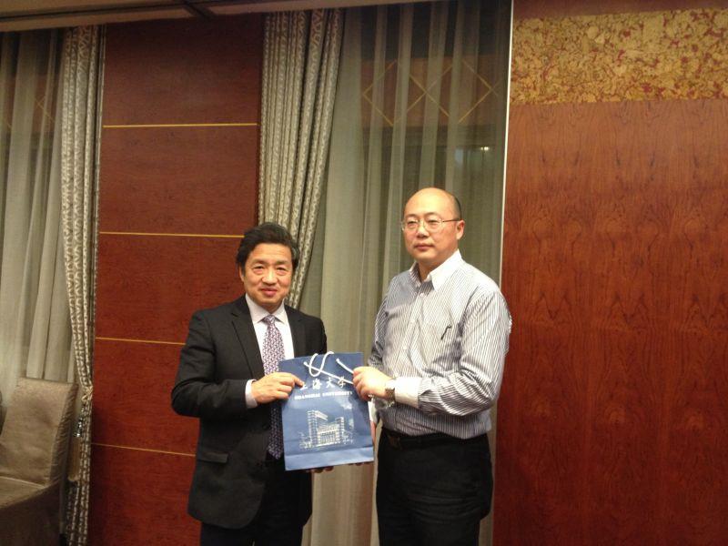 8CADC43DBAFA4ABF35CD9200300_514F96DD_1033D.jpg?e=