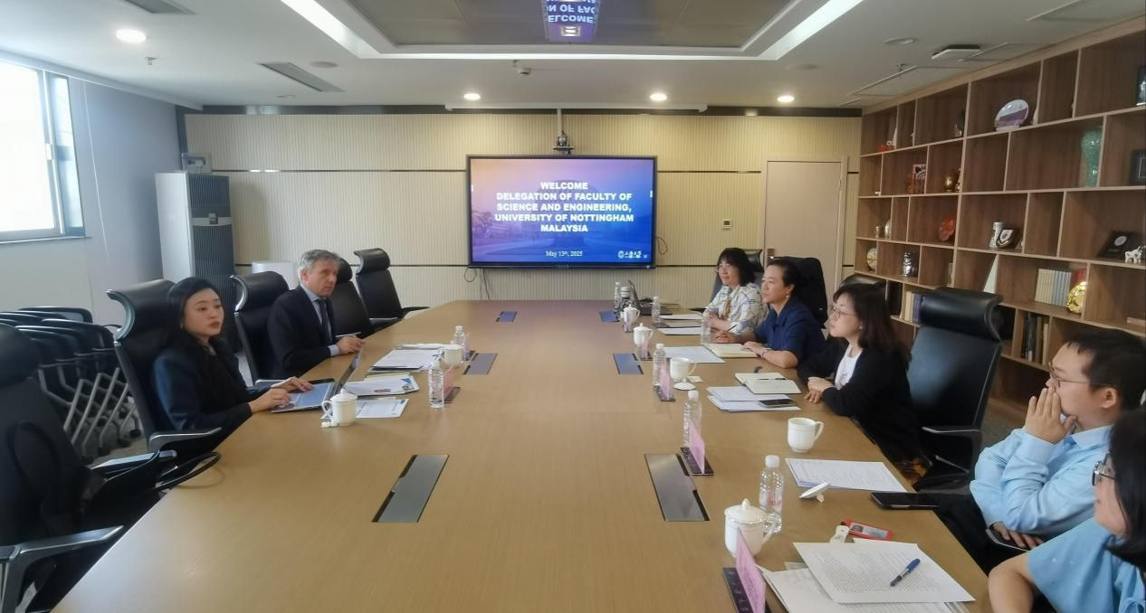 89586B80DD7AD1DCF9BA4B862D0_F548B916_1A096