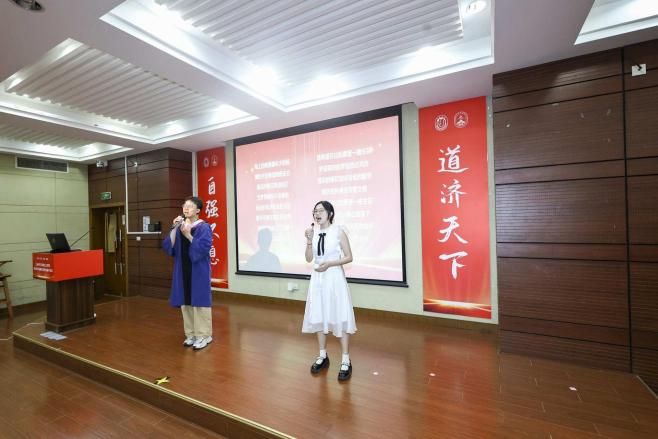 AB32F1BF6FBC0CBD0D3DB523B72_B64EF175_A9F8