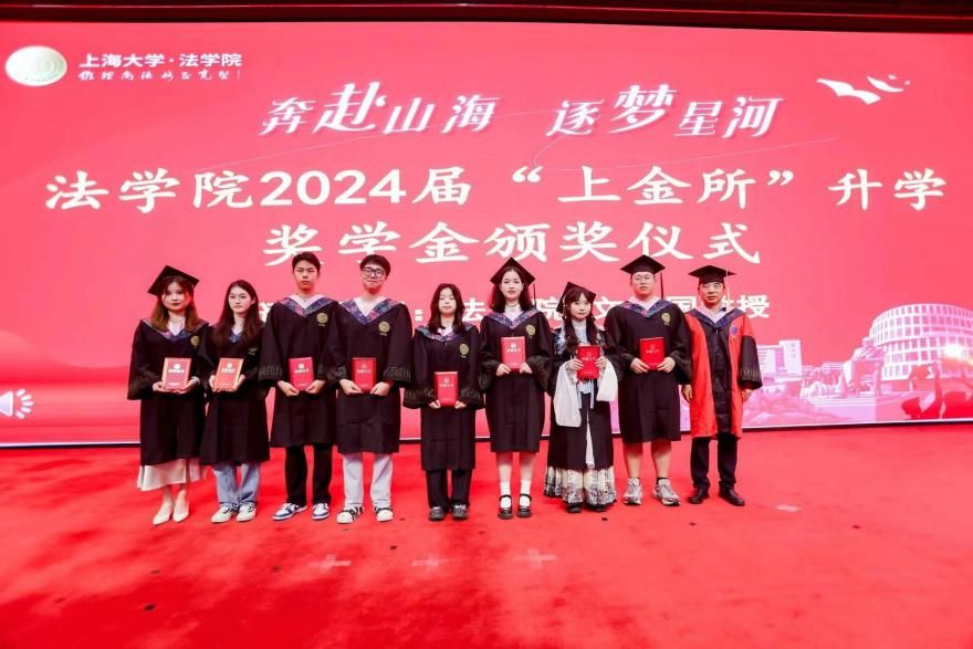 C1EB7C60B015D3BF5AE0C252B6A_B3B85179_128B9