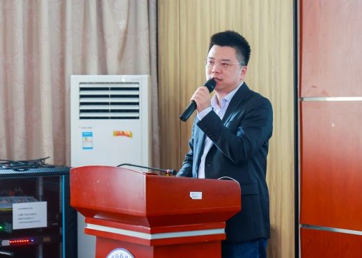 A0ABEAA3DEA359565133E493C5B_59470460_77A4 A0ABEAA3DEA359565133E493C5B_59470460_77A4