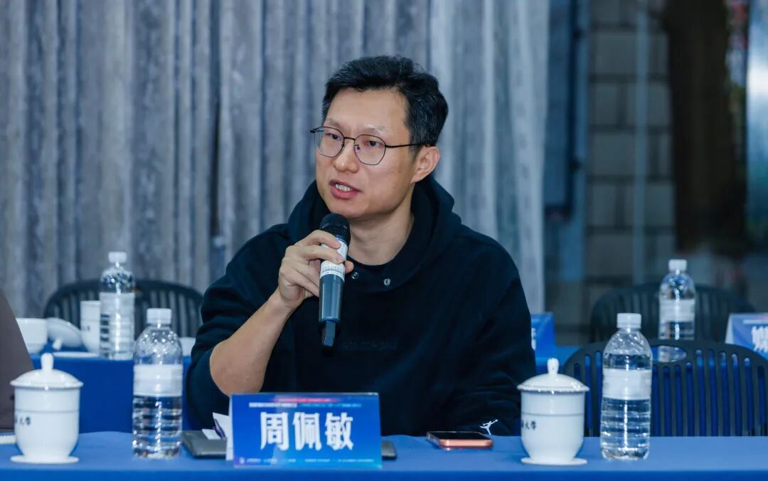 4AB1447CDB18580CF8DFE4F1436_EB4220B2_13449 4AB1447CDB18580CF8DFE4F1436_EB4220B2_13449