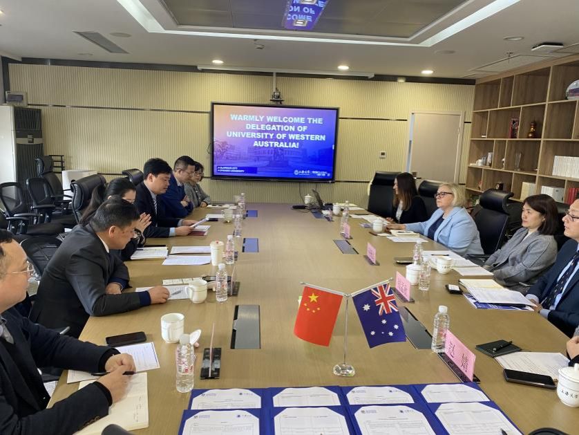 0B190CEFC4AB5DD04F28572C2D5_E63D9639_17FFF