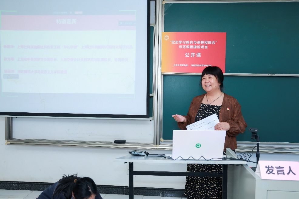 135B8F71D4C779BD74F266ADAF3_D9738657_12D05